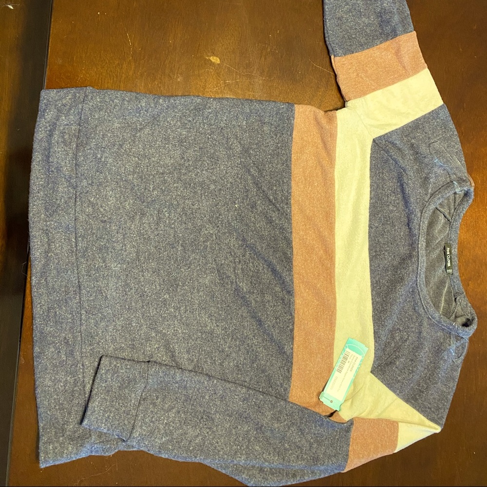 Color block lightweight sweater MAKE AN OFFER